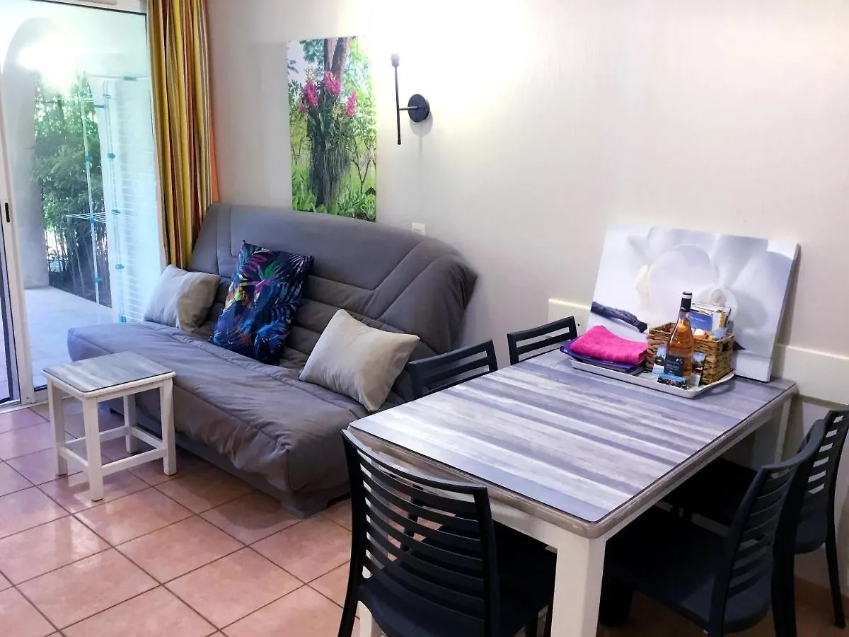 Les Ecrins De La Badine - Hameaux Apartment Hyeres