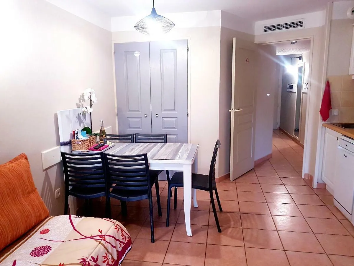 Les Ecrins De La Badine - Hameaux Apartment Hyeres